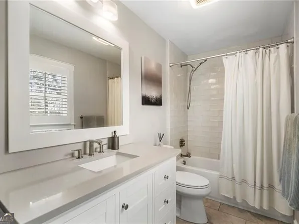 14 Sycamore Sq, Decatur, GA 30030