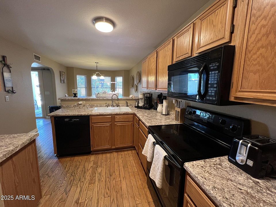 A.H.P.L ahpl ナッティダディ Spray paint in 