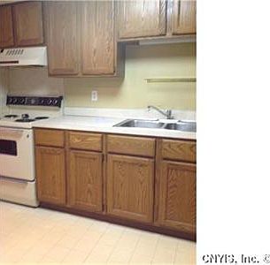 5th image of 8498 Bubbling Springs Dr