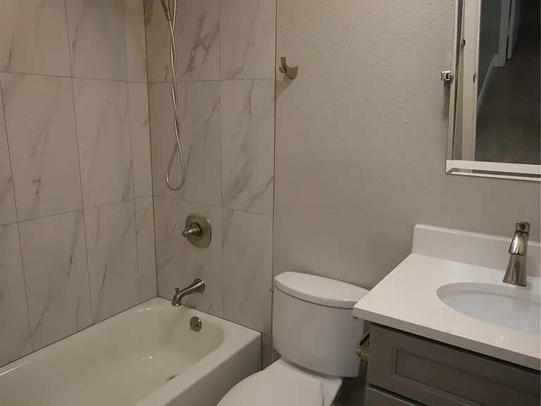 22530 John Rolfe Ln — Photo 14