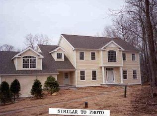 10 Sunset Ridge Ests, Southbury, CT 06488