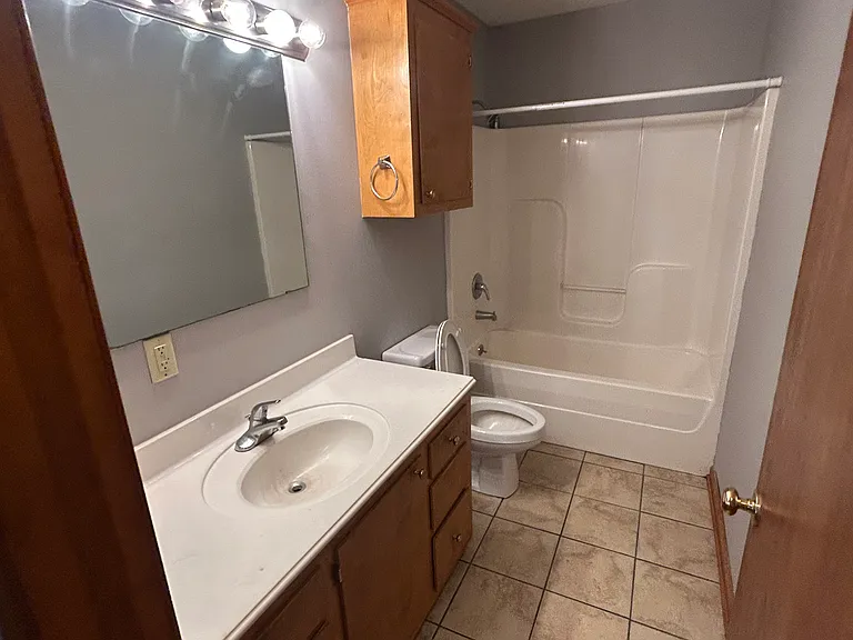 1337 Palmetto St #A — Photo 6