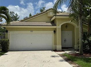 411 SW 203rd Ave, Hollywood, FL 33029