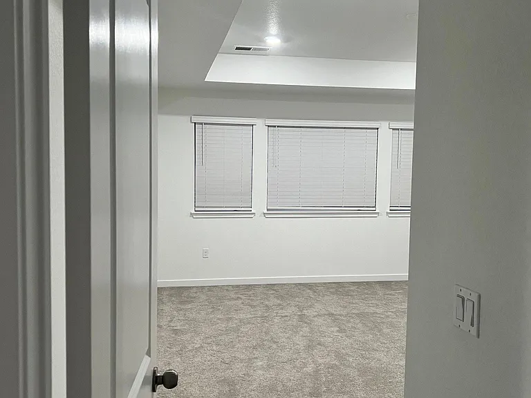 10046 Uvalda St — Photo 18