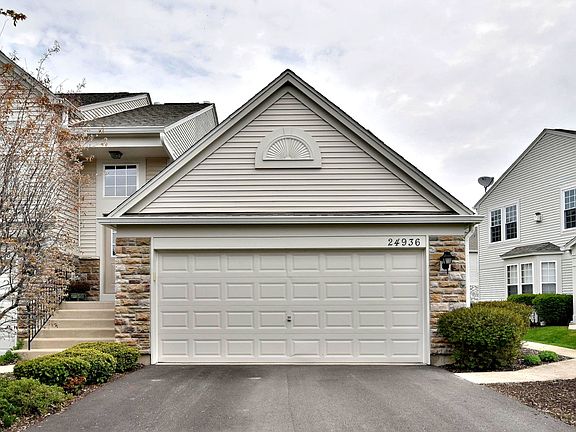 2nd image of 24936 Franklin Ln