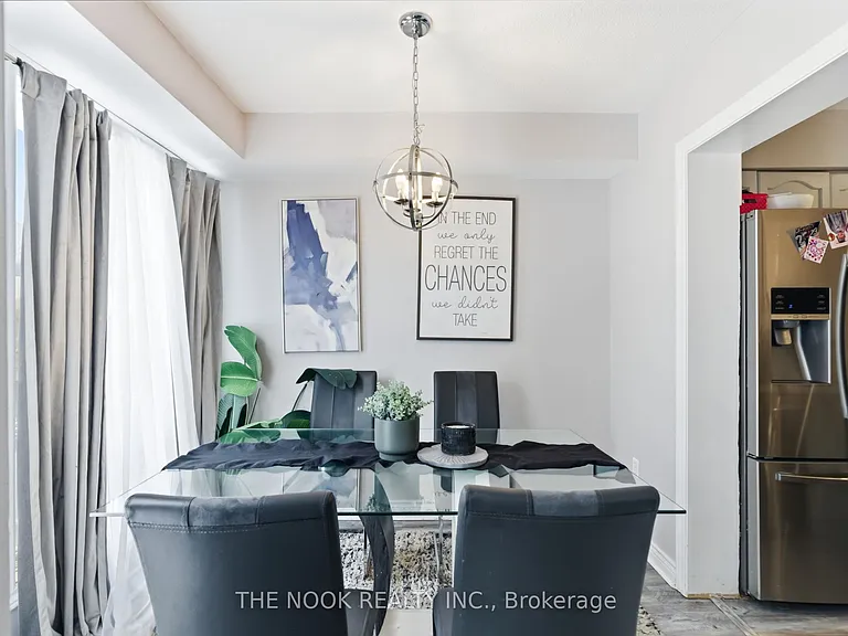 119 Brownstone Cres — Photo 11