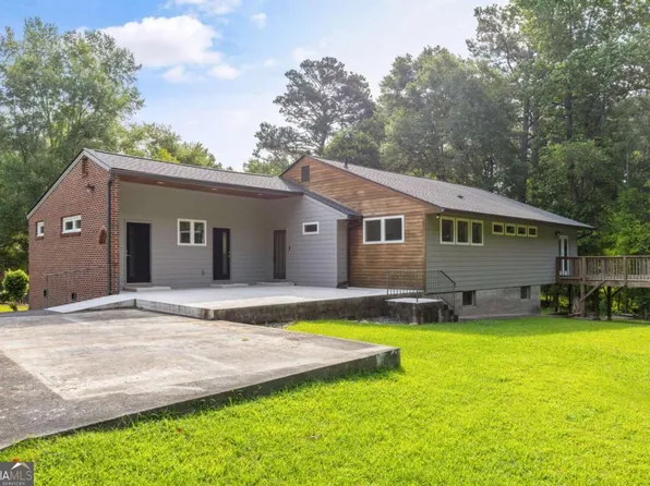 4847 Lakewood Dr, Acworth, GA 30101