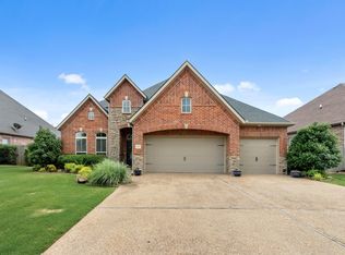 1407 SW Wisteria Ave, Bentonville, AR 72712