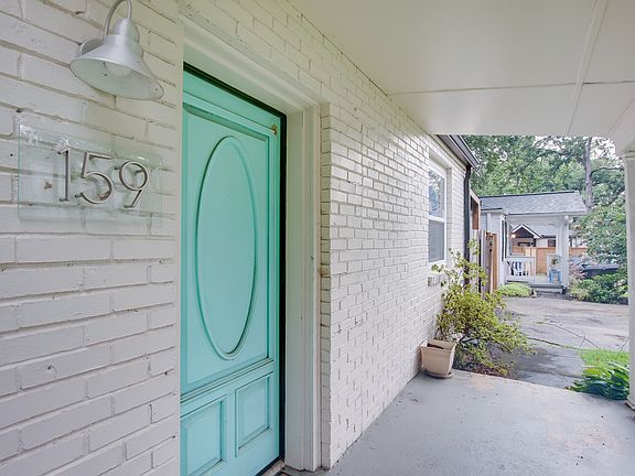3rd image of 159 Flat Shoals Ave SE
