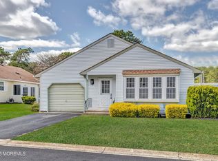 8 Amherst Rd, Manchester Township, NJ 08759