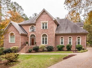 6008 Fox Crest Cir, Midlothian, VA 23112