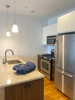 Rented by Chana Ofek, LREB | media 33