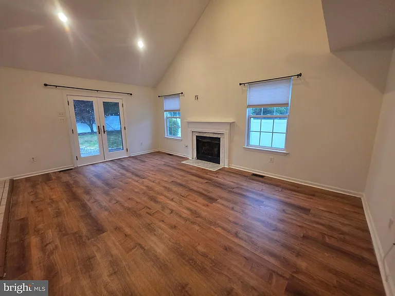 138 Persimmon St — Photo 10