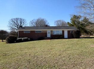 2105 Whitworth Rd, Cherryville, NC 28021