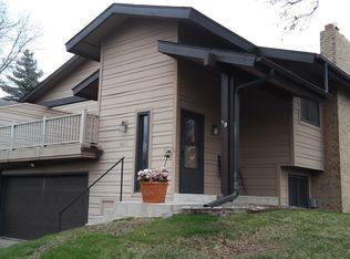 14611 Hampshire Pl, Burnsville, MN 55306