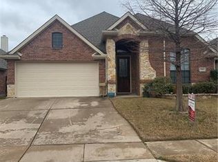 8741 Regal Royale Dr, Fort Worth, TX 76108