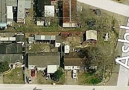 2nd image of 15355 Woodforest Blvd