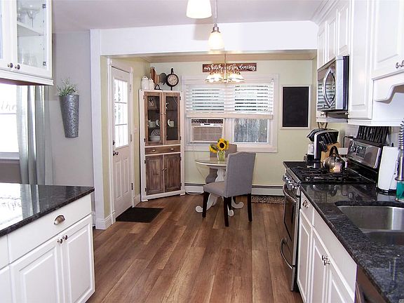 4th image of 29 Hyde Ln