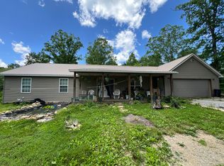 461 State Highway 896, Parkers Lake, KY 42634