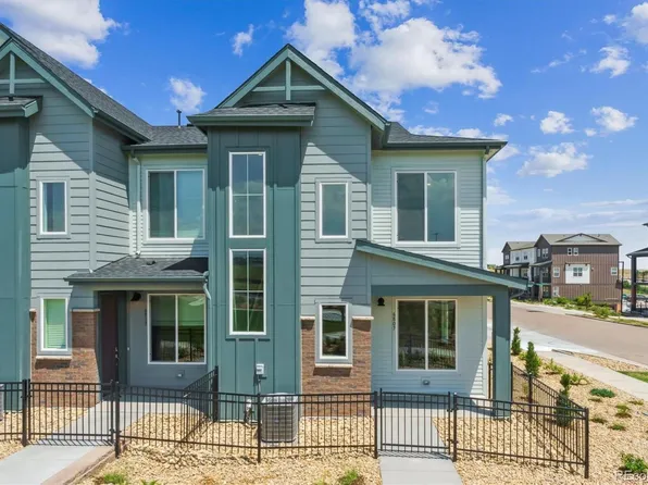 6807 Huddersfield Lane, Castle Pines, CO 80108