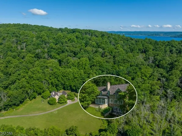 57 Dreahook Rd, Readington Twp., NJ 08833