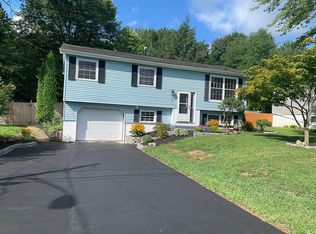 64 Rapple Dr, Albany, NY 12205