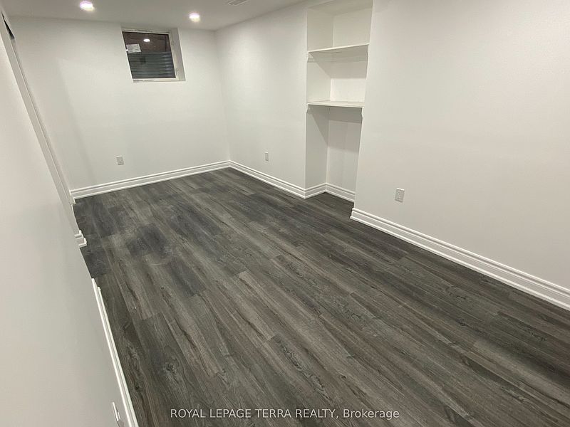 Ajax House for rent - 1 Bedroom — photo 3