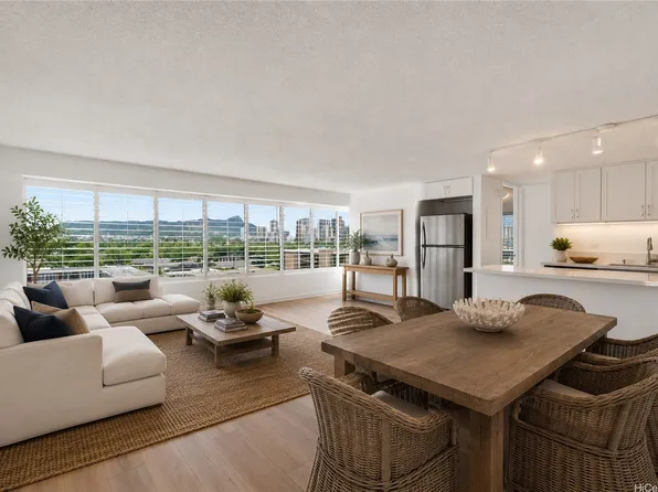 2525 Date St APT 801, Honolulu, HI 96826
