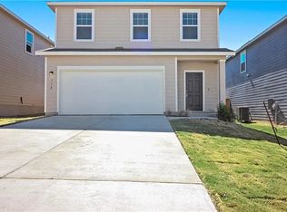 112 Comancheros Rd, Jarrell, TX 76537