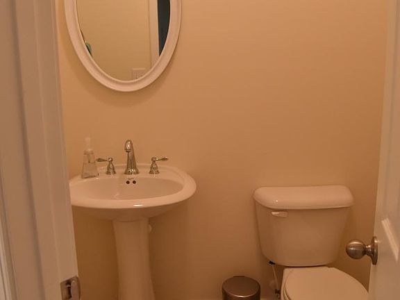 1/2 bath
