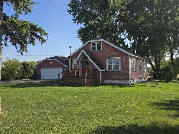 2792 E Britain Ave, Benton Harbor, MI 49022