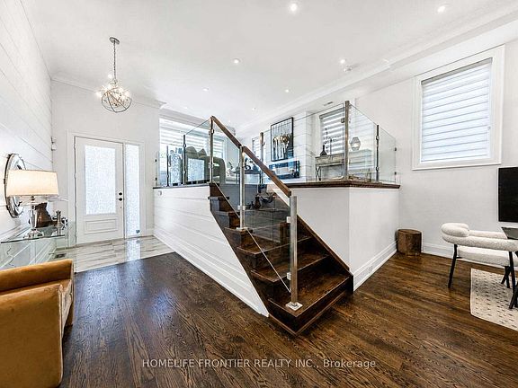 3rd image of 82 Cameron Ave