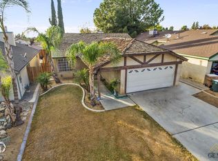 2712 La Costa St, Bakersfield, CA 93306