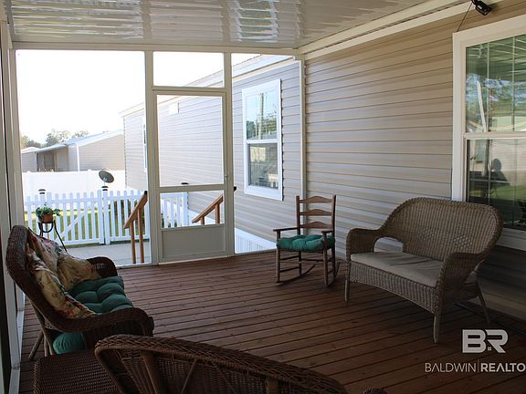 3rd image of 9592 Key Biscayne Dr