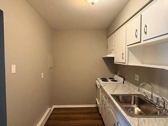 3rd image of 156 Bull Hill Ln #2-9