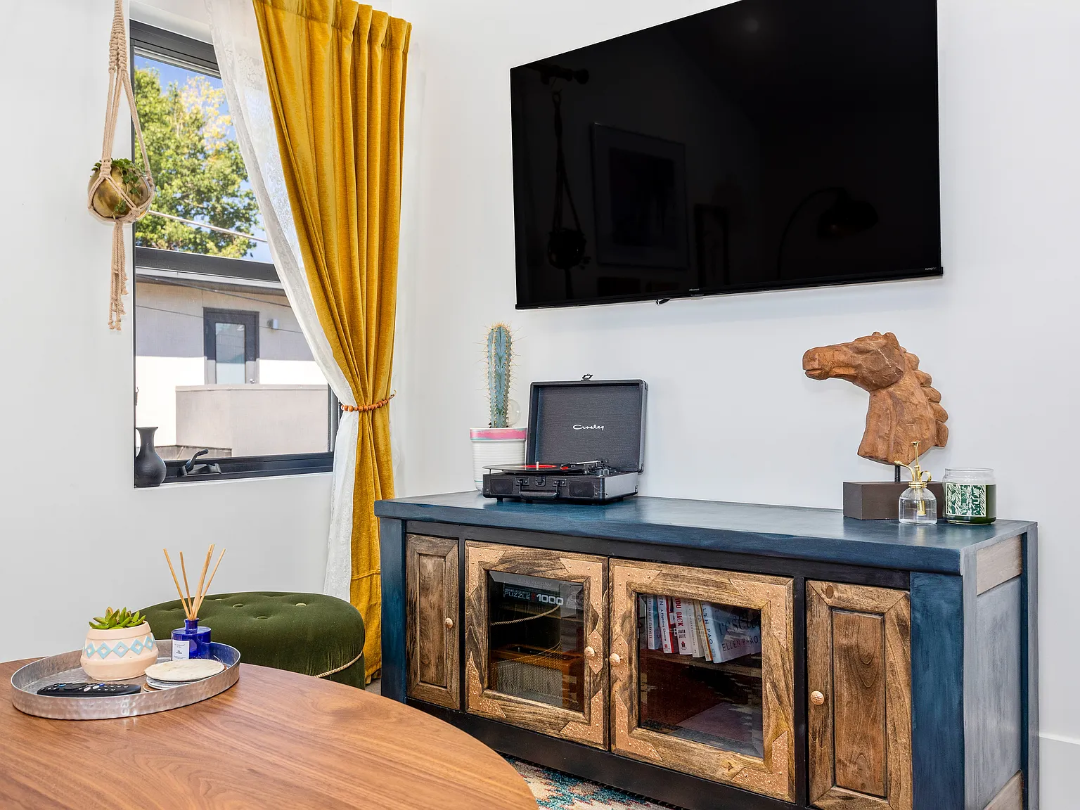 1 bed, 600 sqft, $2,300 — Photo 4