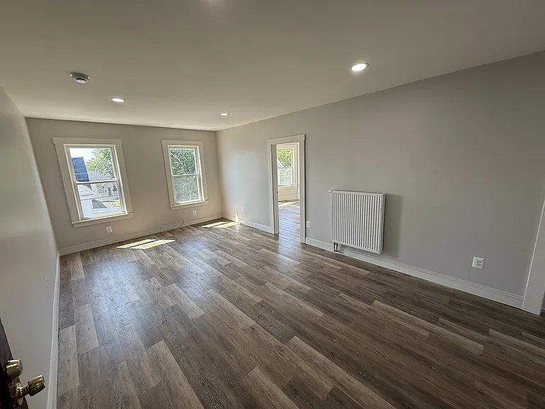 360-3 Merrimack St — Photo 3