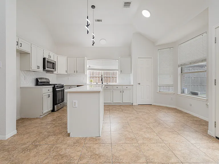 7318 Harbor Dr — Photo 17
