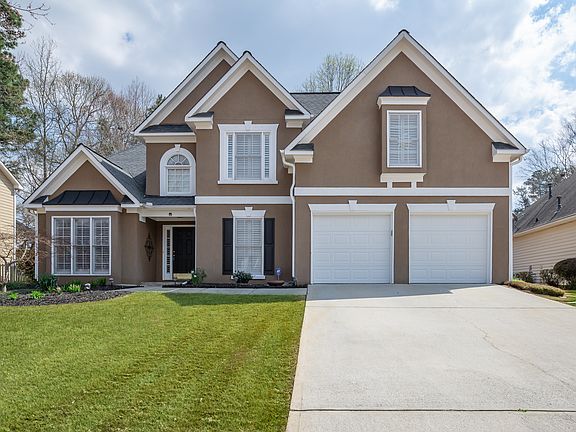 3rd image of 3921 Concord Walk Dr SE