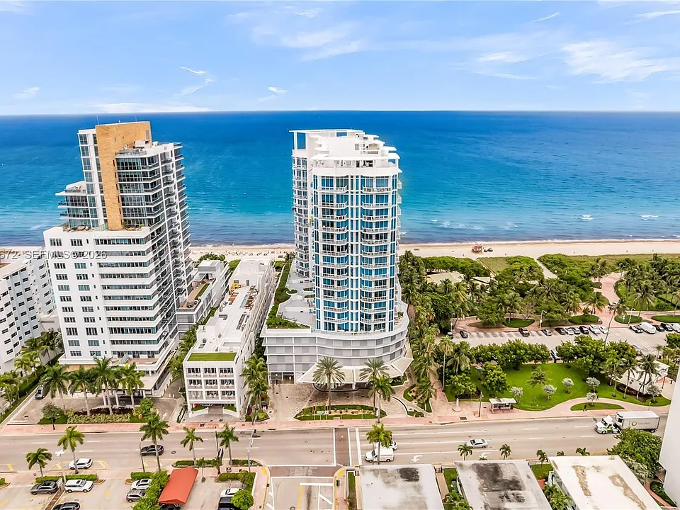 6515 E Collins Ave #1504
