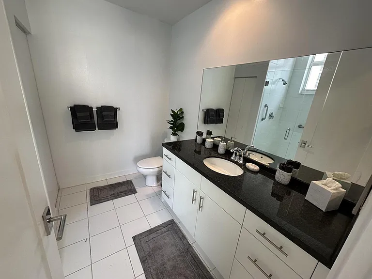 1617 N Flagler Dr — Photo 21