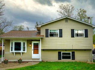 1175 Lloyd Ave, Aurora, OH 44202