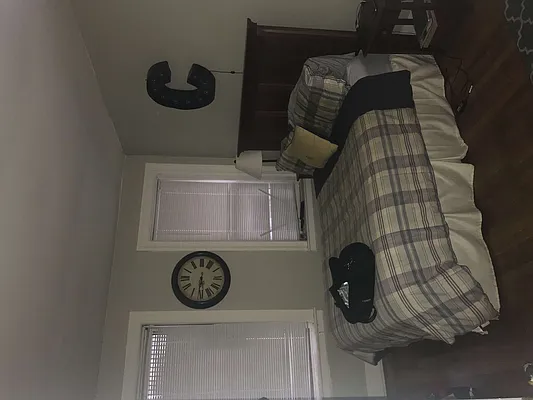 Rented by B Gans Management | media 7