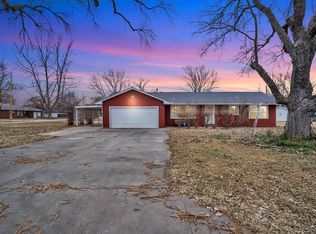 1250 W Sullivan Cir, Wichita, KS 67204