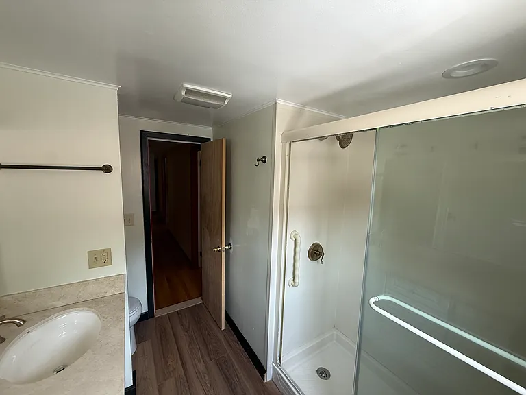 14 Thibault Pkwy — Photo 8