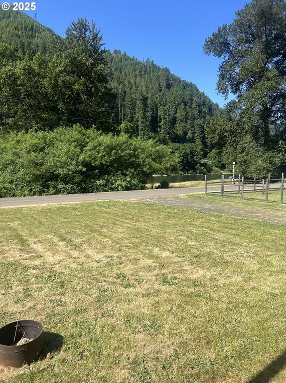 337 Main St, Scottsburg, OR - View 6