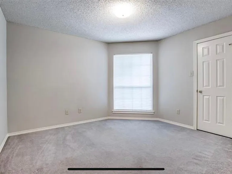 2122 Preakness Ct — Photo 13
