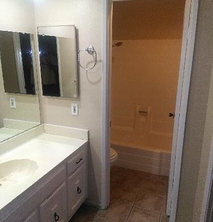 2nd image of 2265 Bradford Ave APT 515