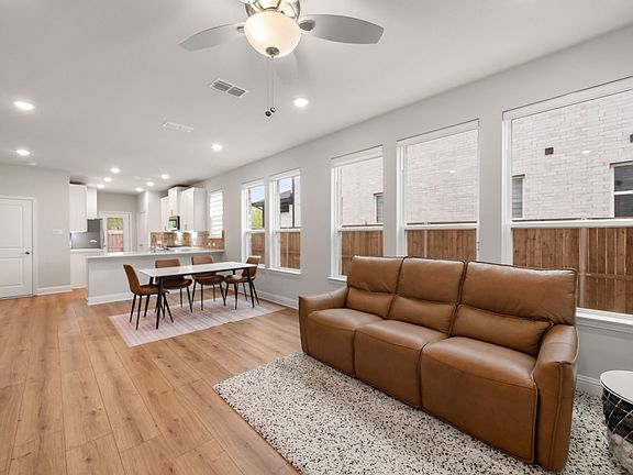 2nd image of 11432 Chepstow Crescent Ct