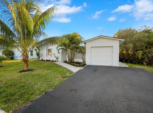 931 SW 83rd Ave, North Lauderdale, FL 33068